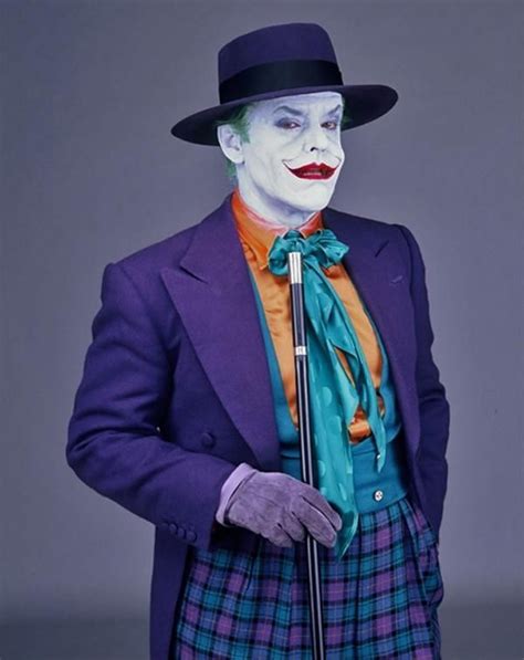 jack nicholson joker costume batman 1989